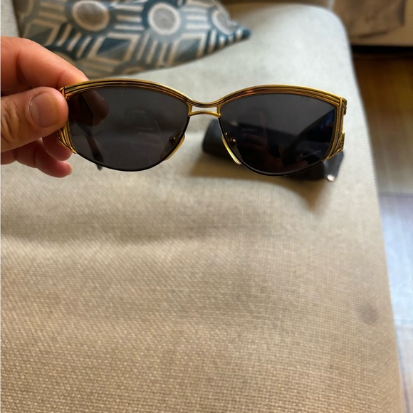 Vintage Gianni Versace sunglasses. Very old.unisex - Picture 3 of 10